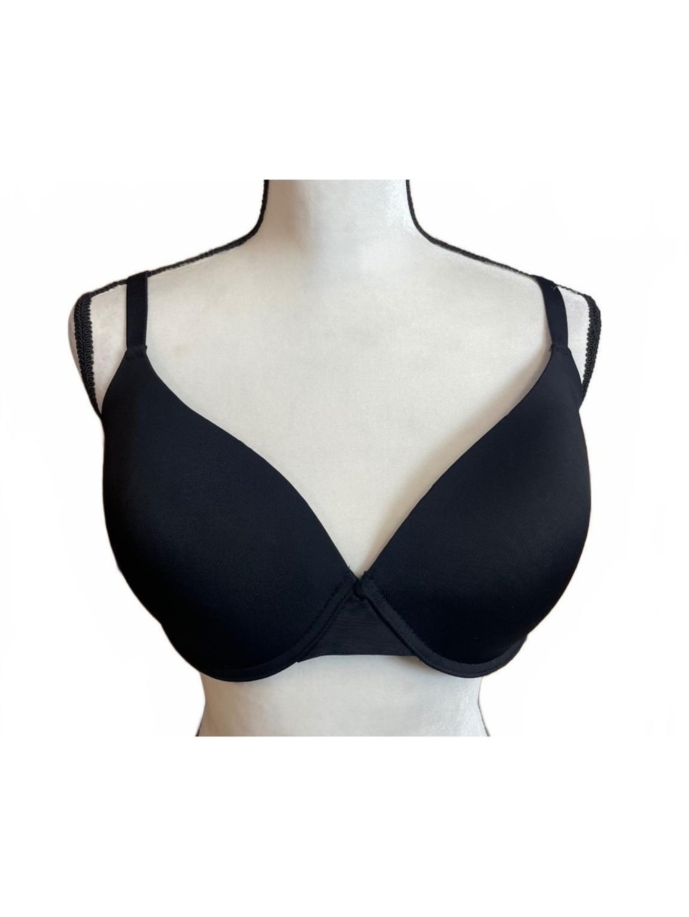 Vince Camuto black t-shirt bra with underwire 38D